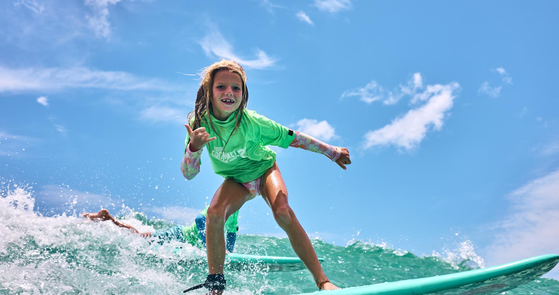 Støjende Tilsvarende balance Learn to surf at Currumbin Alley Surf School - Gold Coast Australia